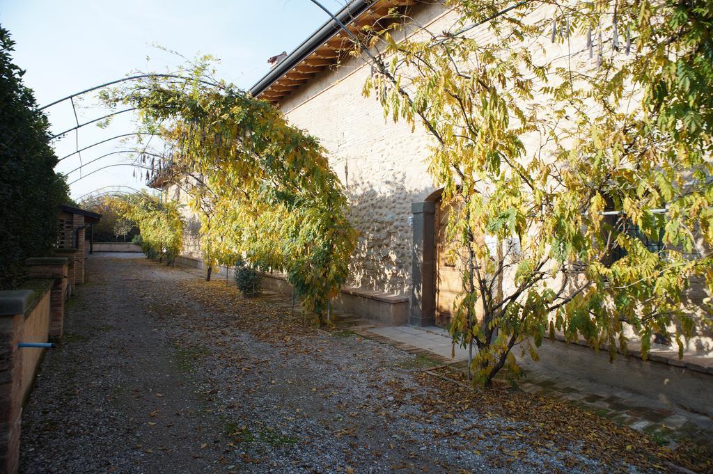 Corte Breda, Agriturismo Bed&Breakfast Chiari Exteriér fotografie